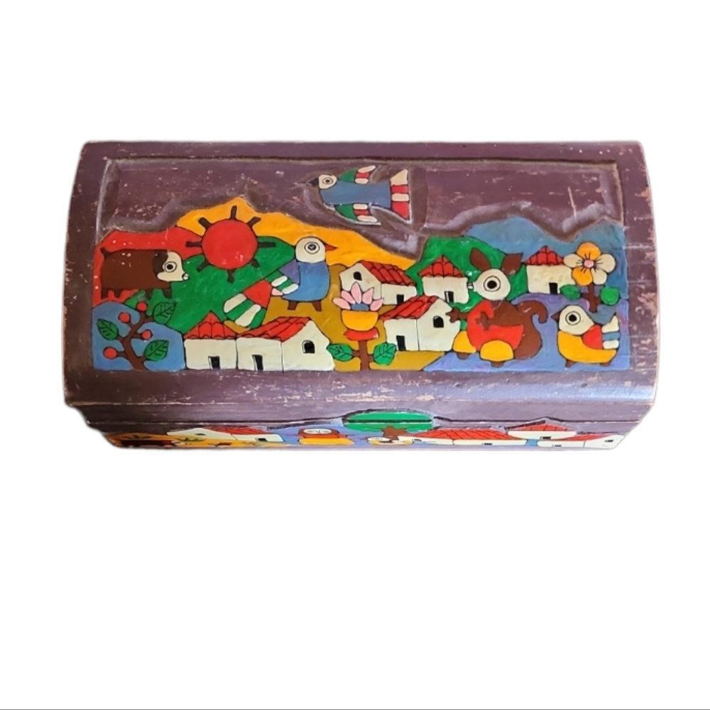 Vintage La Palma Salvador Folk Art Wood Trinket Box
